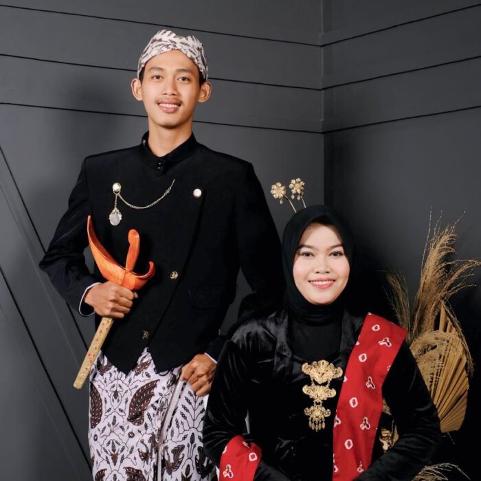 d406ae37-755c-41a4-be37-cb6f813d679b